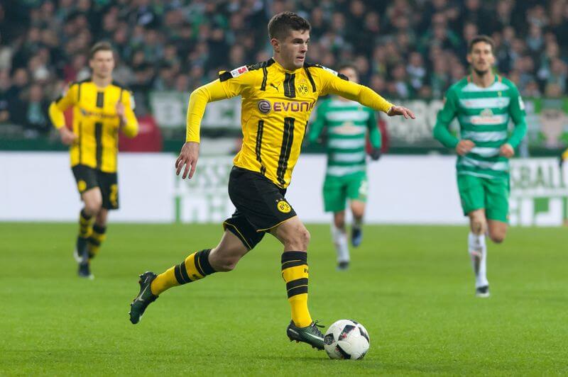 Christian Pulisic wurde zum US-Fußballer des Jahres ...